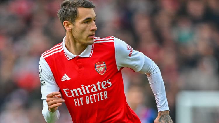 Kiwior has barely played