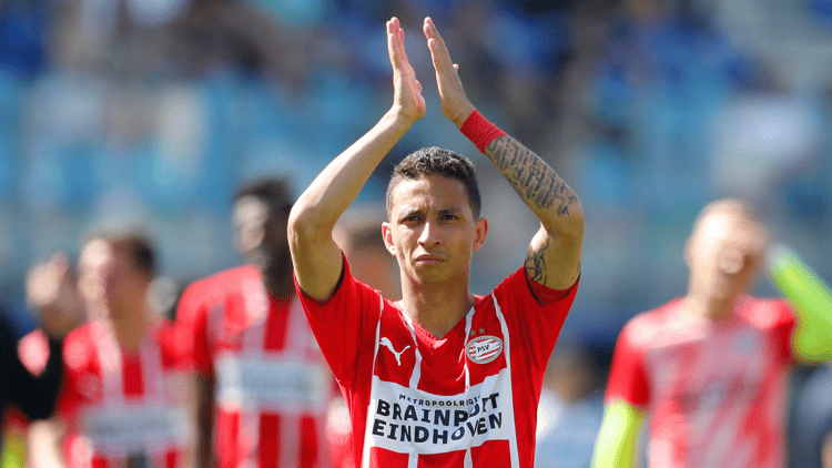 Mauro Juniór heeft nog een contract tot medio 2025 in Eindhoven.