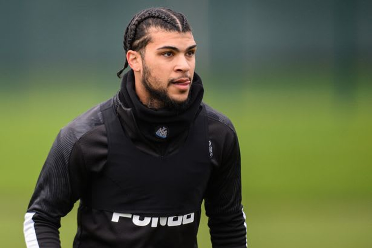 Official: Galatasaray complete signing of DeAndre Yedlin from Newcastle