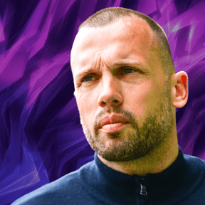 Heitinga kan opnieuw aan de bak in de Eredivisie: ‘Hij zou bij mij kandidaat zijn’