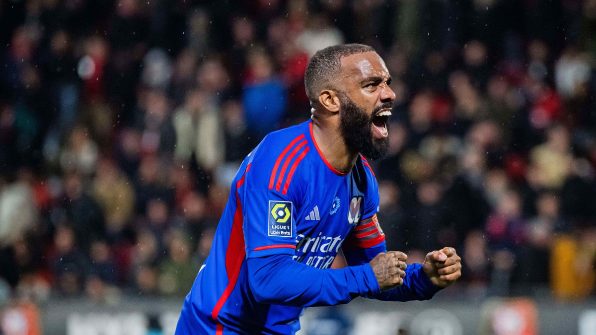 Alexandre Lacazette, Lyon
