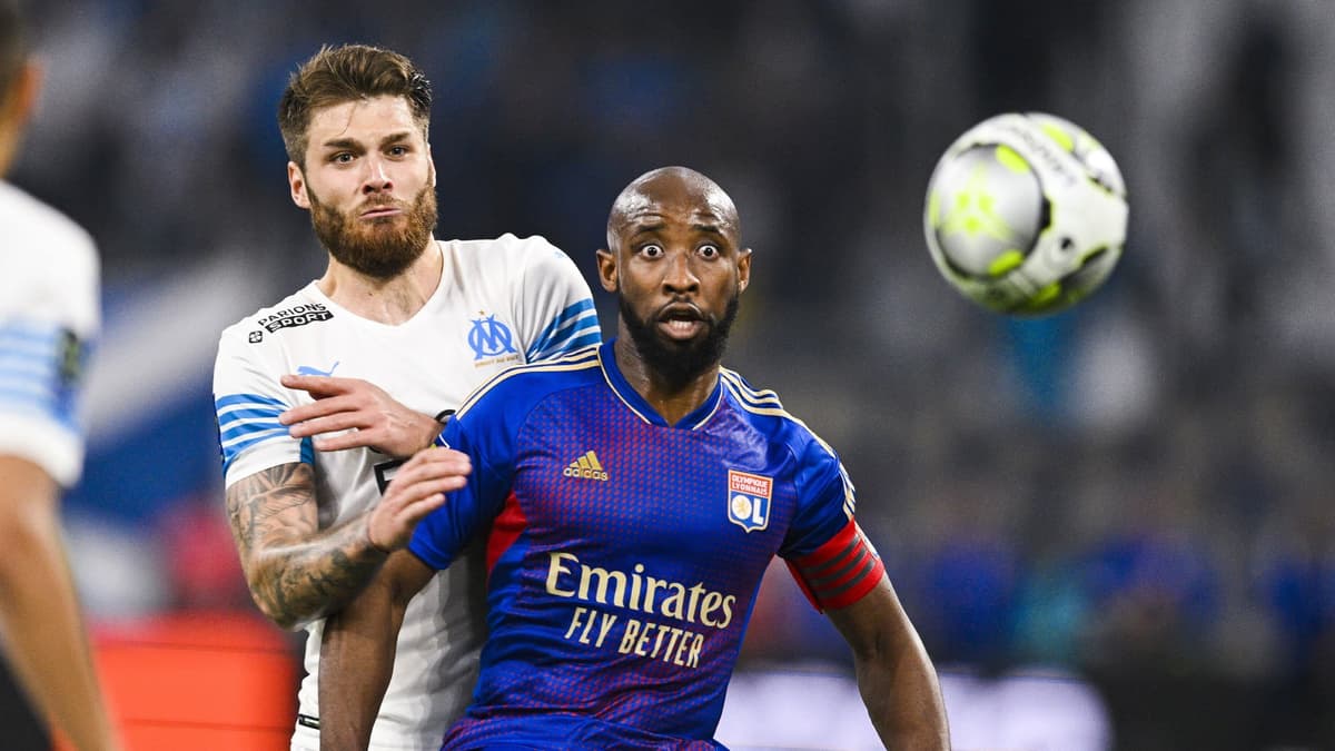 Moussa Dembele, Lyon, 2021/22