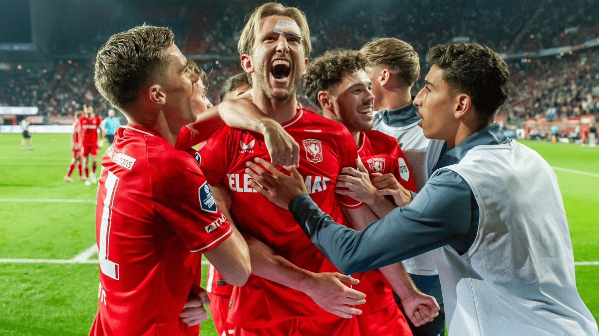 Daan Rots, Michel Vlap, Manfred Ugalde, FC Twente, Mitchell van Bergen