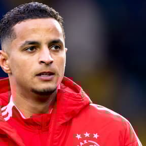 Het megasalaris dat Mohamed Ihattaren jaarlijks opstrijkt bij Juventus ligt op straat