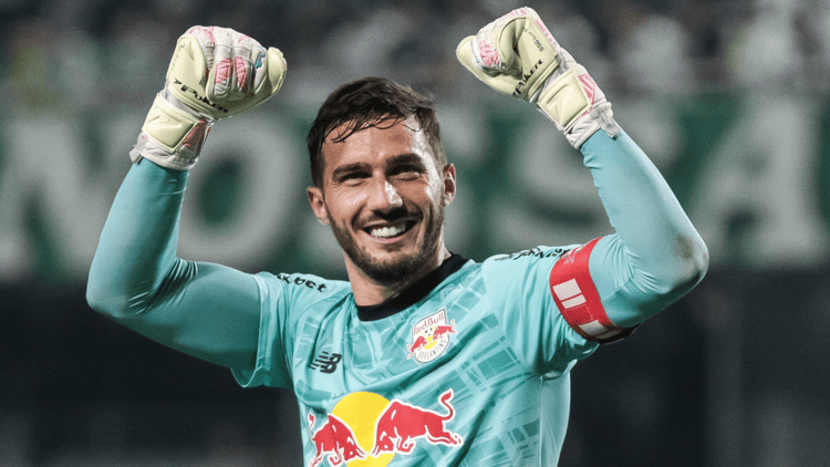 Cleiton, die regelmatig de aanvoerdersband draagt, is al sinds jaar en dag de vaste waarde onder de lat bij Red Bull Bragantino.