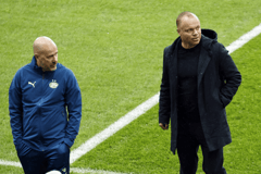 Peter Bosz, Earnest Stewart, PSV