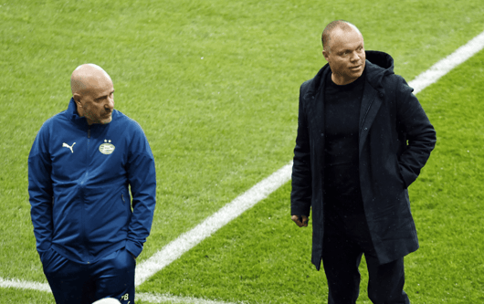 Peter Bosz, Earnest Stewart, PSV