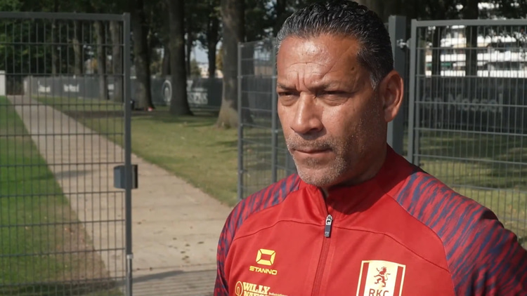 Henk Fraser al trainer van RKC Waalwijk.
