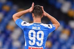 Would a Federico Bernardeschi/Arkadiusz Milik swap suit Juventus and Napoli?