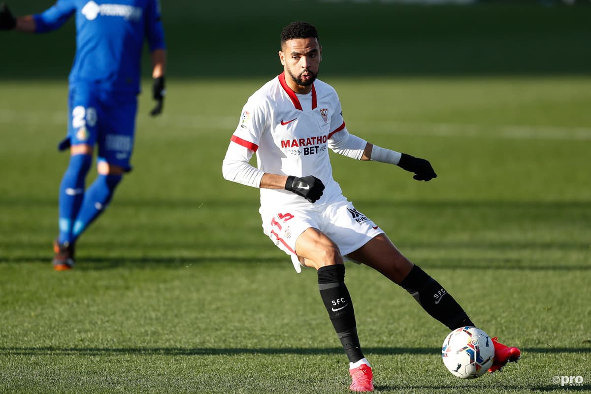 West Ham make £26m bid for Sevilla forward Youssef En-Nesyri
