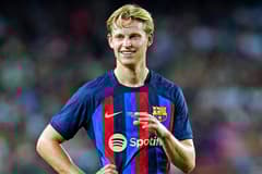 Frenkie de Jong in action for Barcelona.