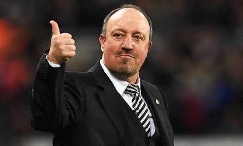 Napoli contact Rafael Benitez over return