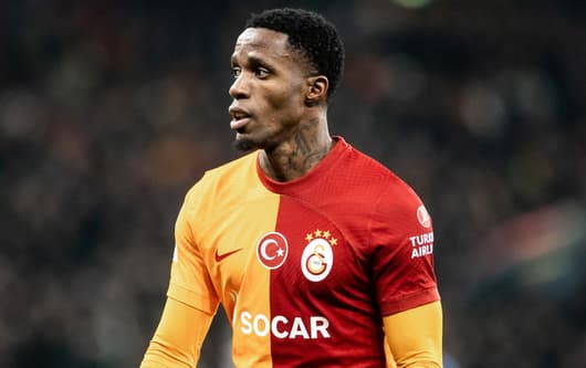Wilfried Zaha, Galatasaray, 2023-24