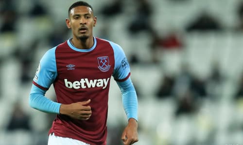 Sebastien Haller completes £20m Ajax move from West Ham