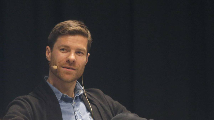 Xabi Alonso won met Liverpool de Champions League in 2005.
