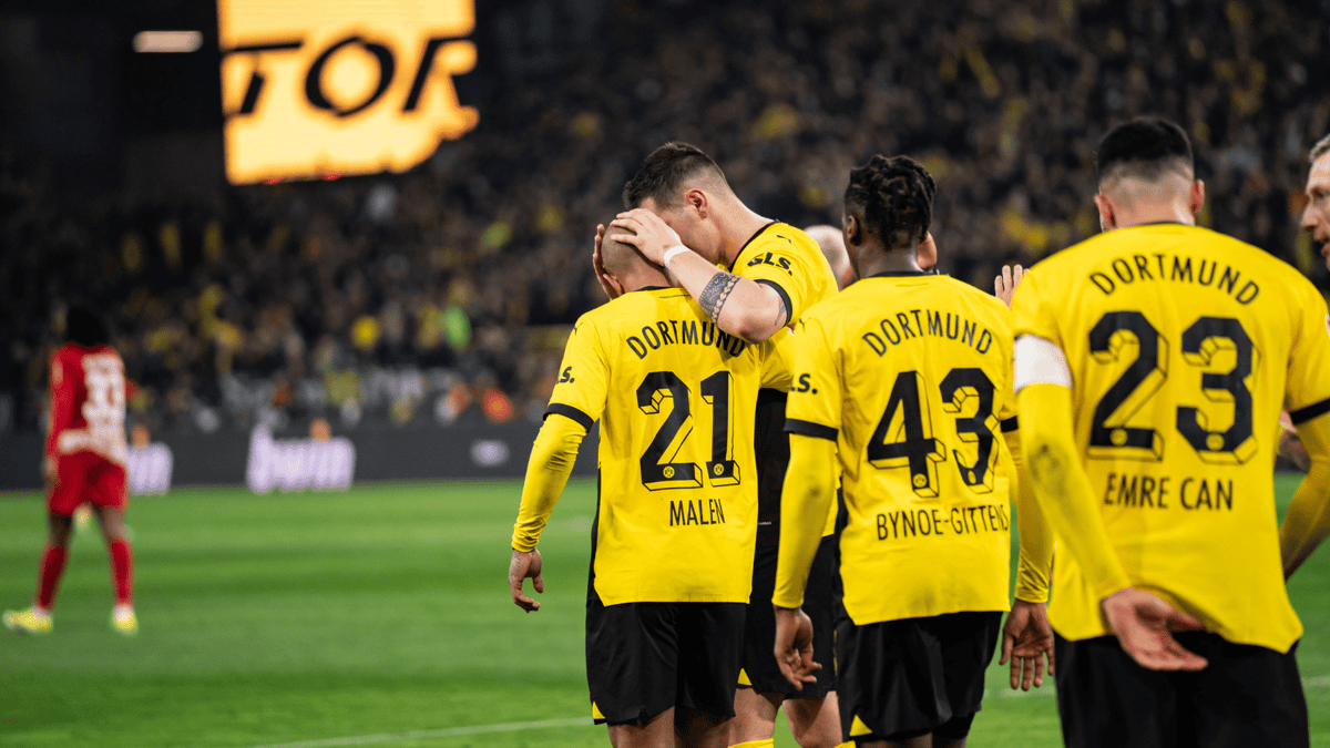 Donyell Malen, Mats Hummels, Jamie Bynoe-Gittens