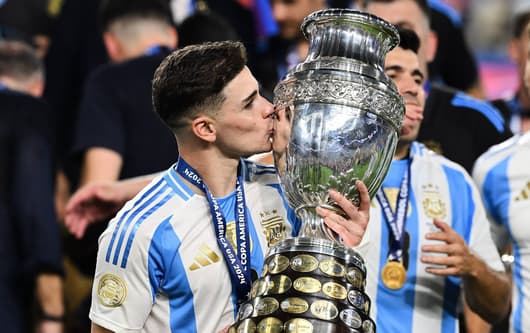 Julian Alvarez, Argentina, Man City, 2024/25