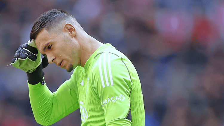 Jay Gorter heeft bij Ajax nog een contract tot medio 2026.