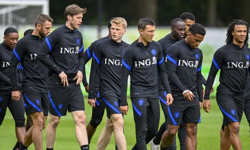 Jerdy Schouten, Bologna, Transfer Feyenoord, 2022/23