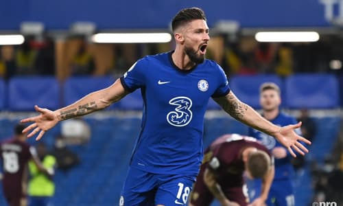 If he was ‘Giroudinho’ there would be no transfer saga! – Evra hails Chelsea striker