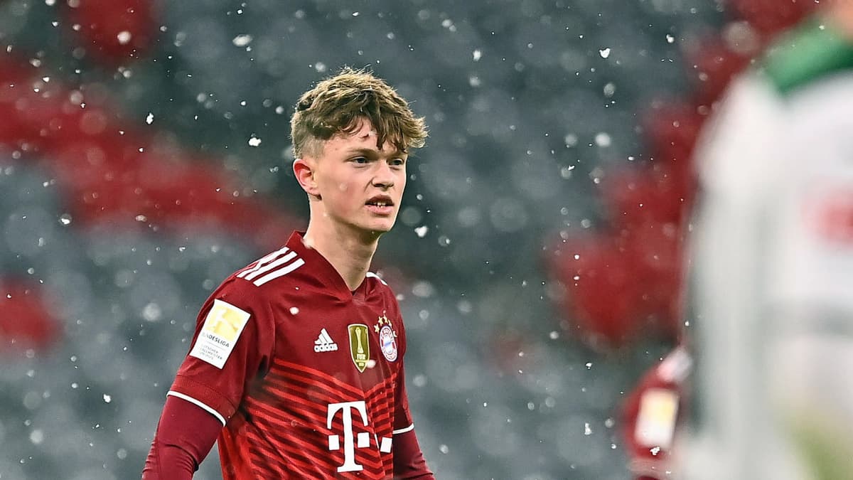 Paul Wanner during his Bayern Munich debut.