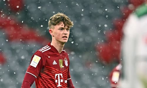 Paul Wanner during his Bayern Munich debut.