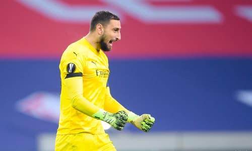 Milan currently doing ‘everything possible’ to avoid losing Donnarumma and Calhanoglu for free