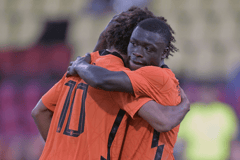 Joshua Zirkzee, Brian Brobbey