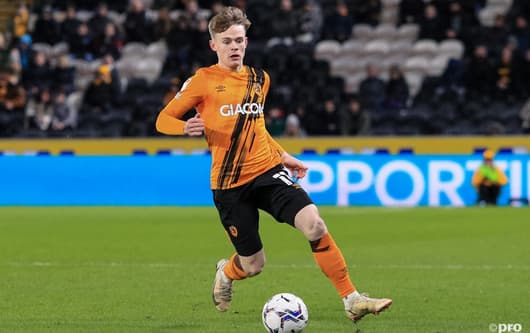 Keane Lewis-Potter, Hull