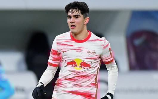 Hugo Novoa in action for Leipzig.