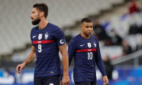 Olivier Giroud and Kylian Mbappe in a Euro 2020 warm-up game, France, 2021