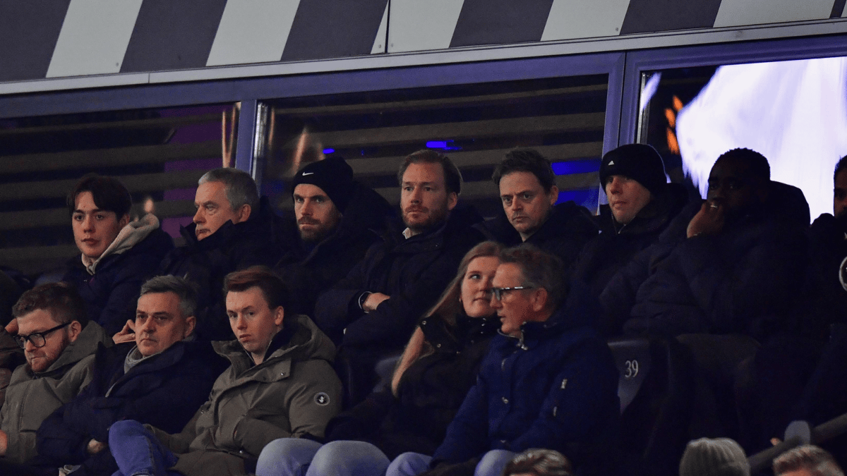 Jordan Henderson, Marijn Beuker, Kelvin de Lang, Jan van Halst, Ajax, 2023/24