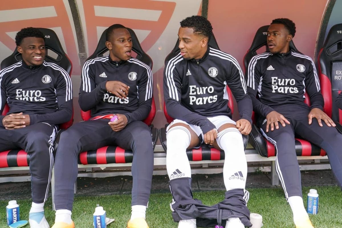 Feyenoord zet zaakwaarnemersbureau in om tot oplossing voor speler te komen