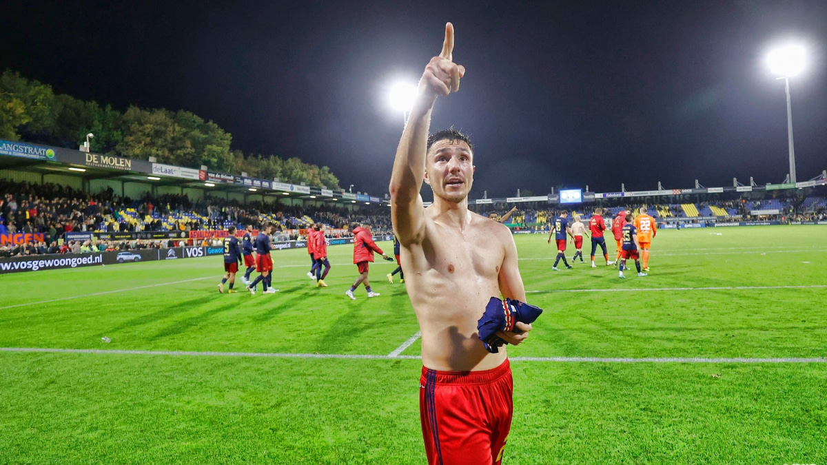 Steven Berghuis, Ajax, 2022/23