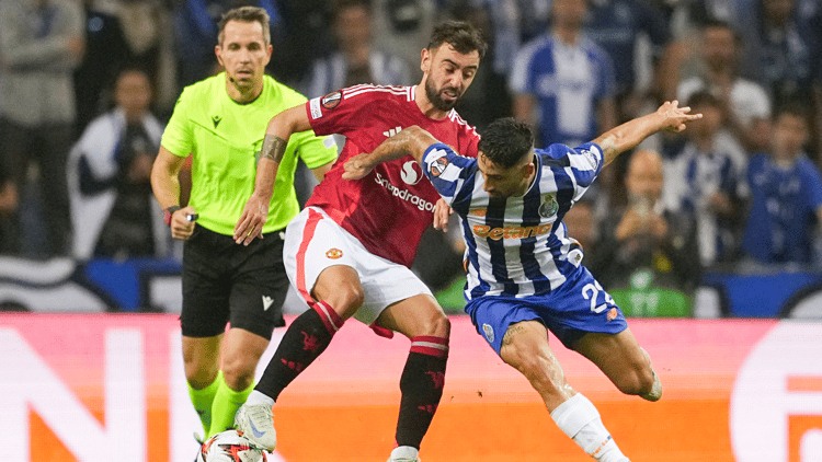 Bruno Fernandes in Europa League action v Porto