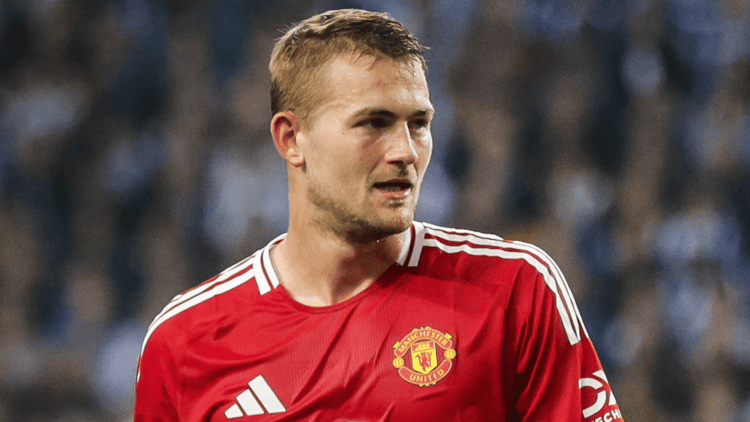 Matthijs de Ligt kwam na zijn periode bij Juventus via Bayern München bij Manchester United terecht.