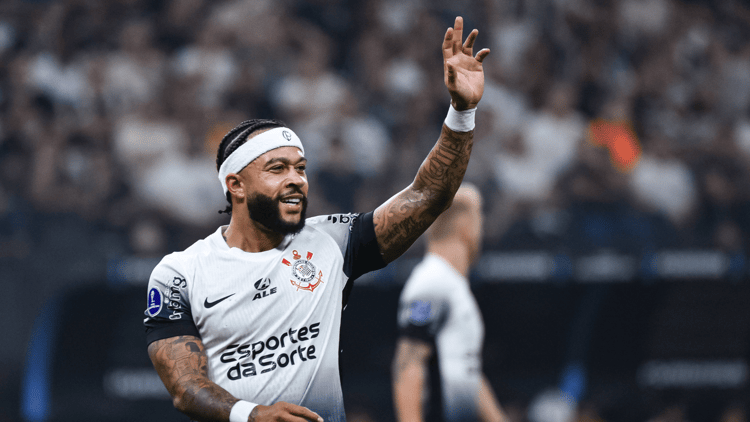 Memphis Depay in actie namens Corinthians