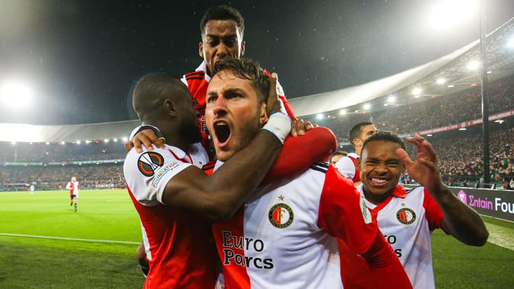 Feyenoord pakte op magistrale wijze de groepswinst in de Europa League.