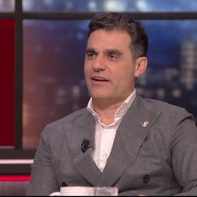 Kenneth Pérez licht Ajax-huurling uit: 'Een groot goed, iemand die dat durft'