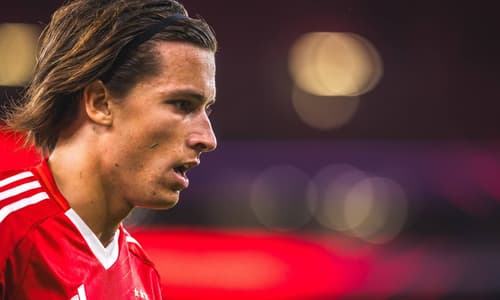 Alvaro Carreras, Benfica, 2024/25