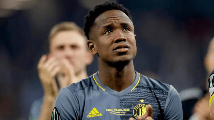 Luis Sinisterra in het shirt van Feyenoord.
