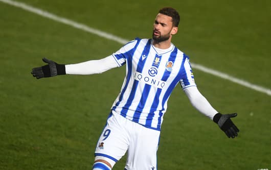 Official: Wolves sign Willian Jose on loan from Real Sociedad