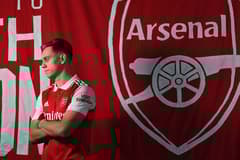Leandro Trossard joins Arsenal from Brighton