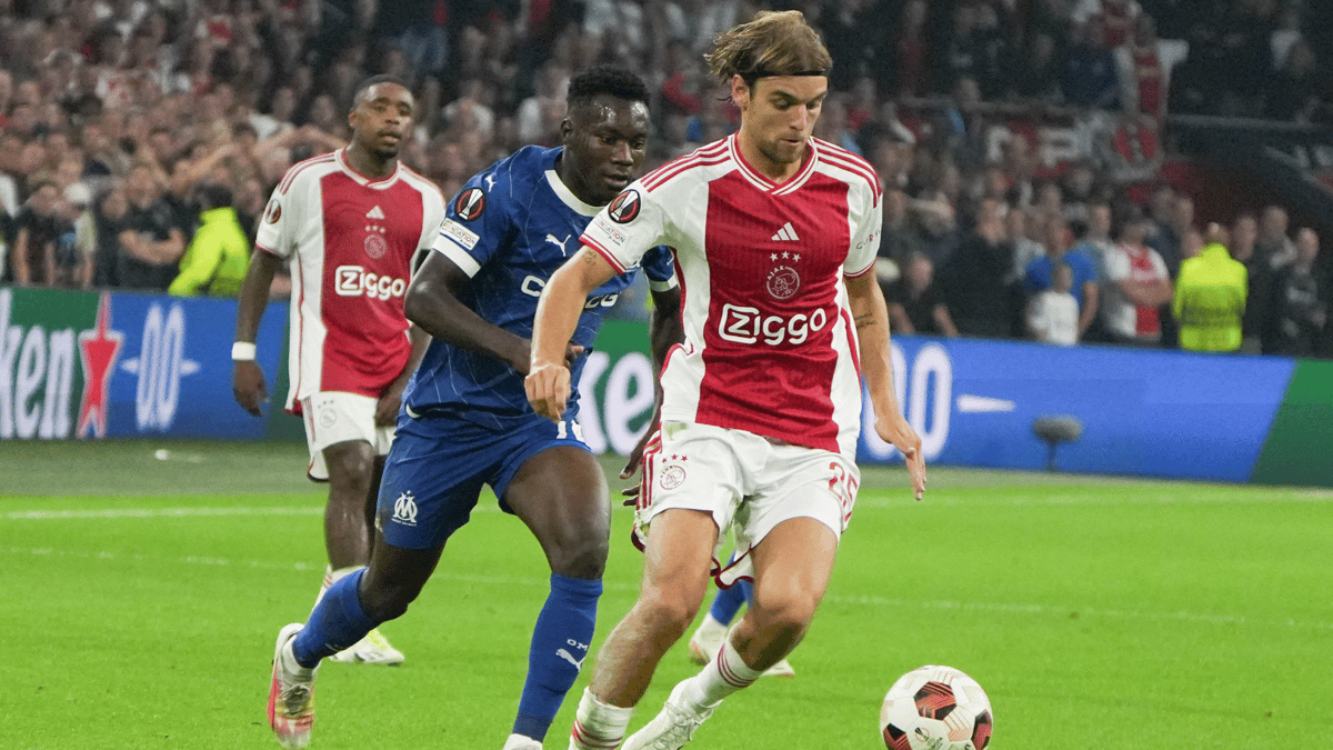 Borna Sosa, Ajax