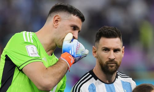 Lionel Messi, Emiliano Martinez