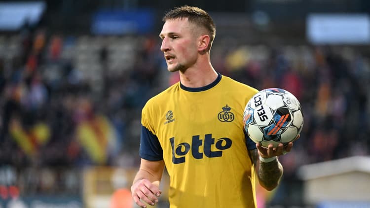 Siebe Van Der Heyden speelde in het seizoen 2018/19 op huurbasis voor FC Eindhoven.