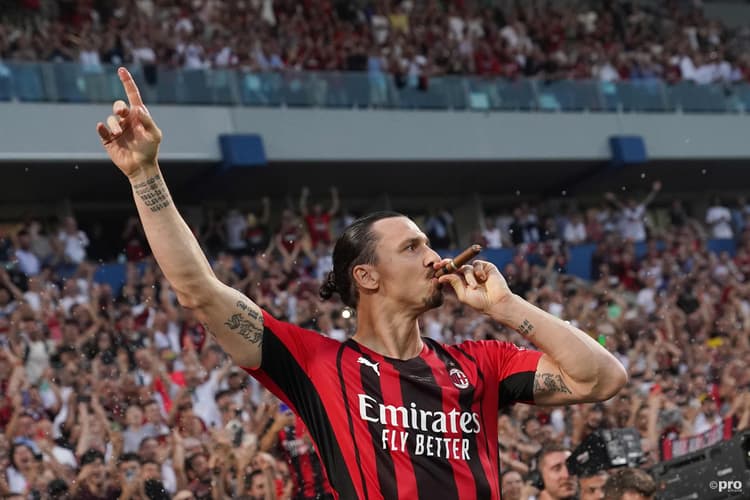 Zlatan Ibrahimovic werd in het seizoen 2021/22 landskampioen met AC Milan.