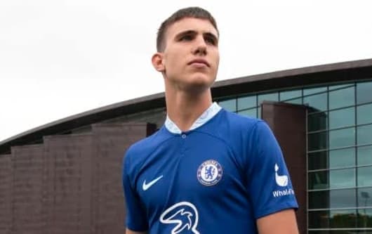 Cesare Casadei signs for Chelsea