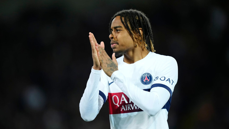 Bradley Barcola can lead PSG into a new era