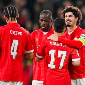 Ideale verdediger voor Feyenoord loopt rond bij PSV